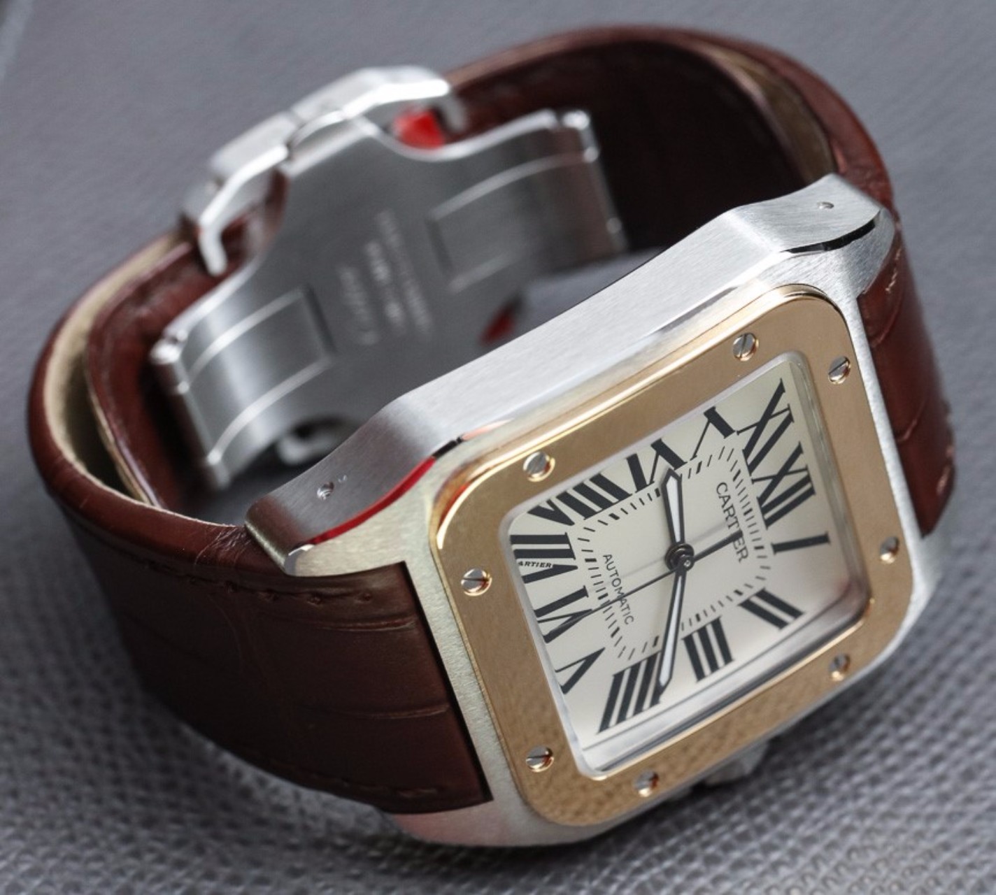 Картье мужские. Cartier Santos. Cartier Santos watch. Cartier Santos 4193. Картье Сантос 100.